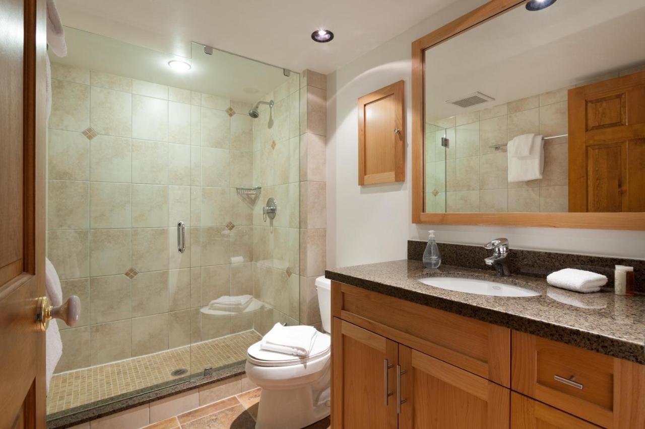 Painted Cliff 11 | Dog Friendly! Ski-In Ski-Out Benchlands Townhome W/ Hot Tub & Fireplace 惠斯勒 外观 照片